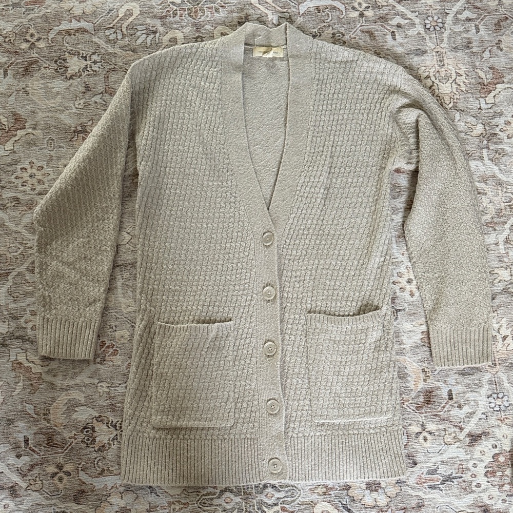Treasure & Bond Textured Knit Cardigan in Beige